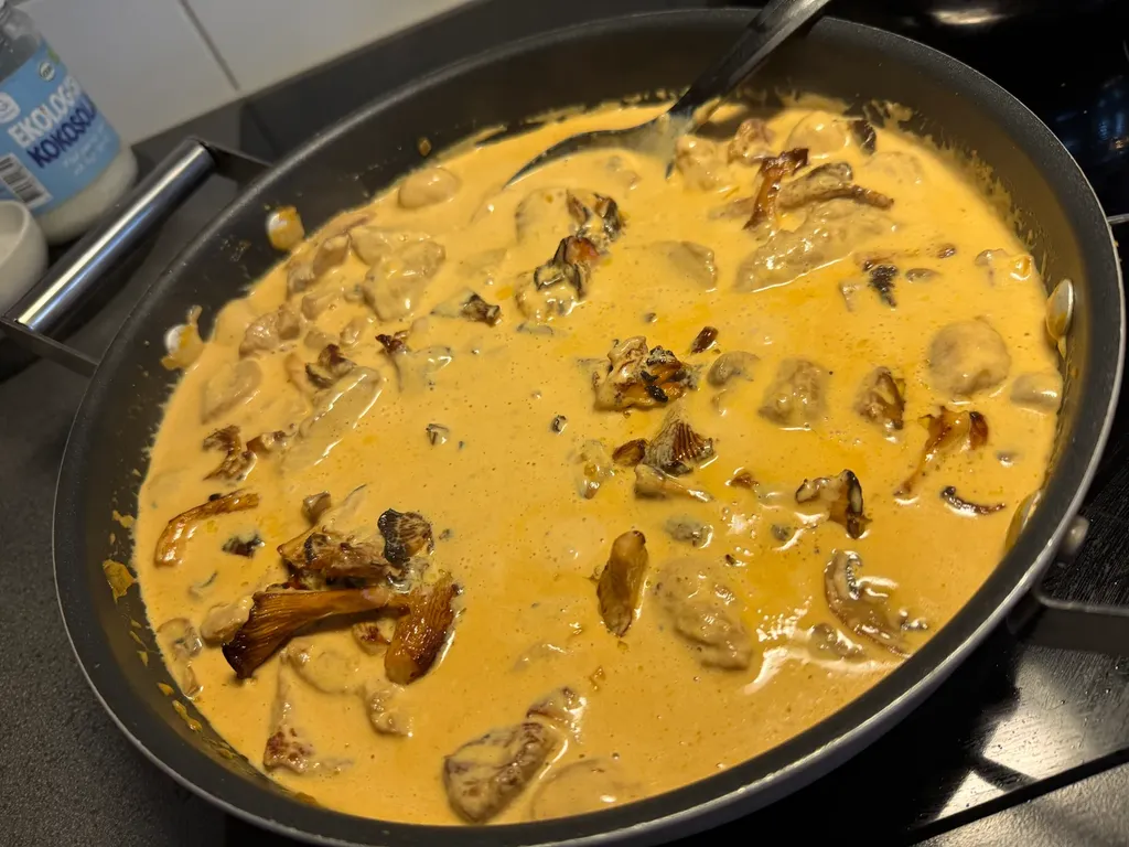 Fläskfilégryta med kantareller